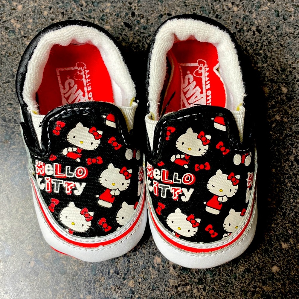 Hello Kitty Vans for Baby!